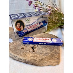 Nag Champa wierook 15 grams Satya - doos van 12 st.