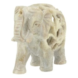 Speksteen olifant in olifant 6,5 cm slurf op