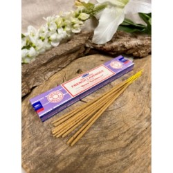 French Lavender wierook 15 grams Satya - doos van 12 st.