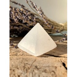 Seleniet piramide 4 cm