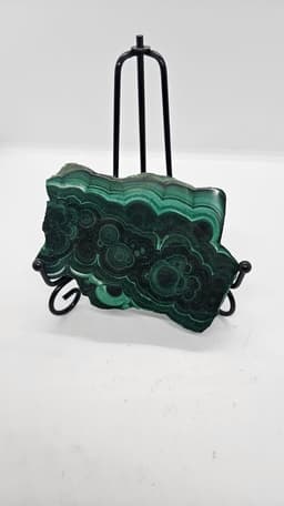 S4H Malachiet Schijf op Standaard – Edelsteen voor Hartenergie, Bescherming en Transformatie