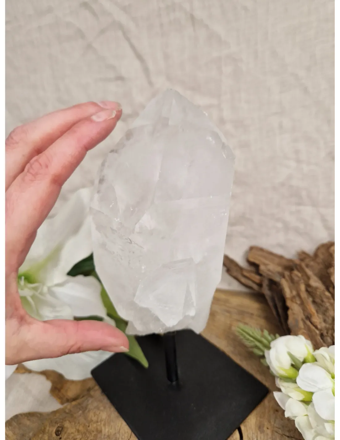 Bergkristal punt op voet ruw nr.70